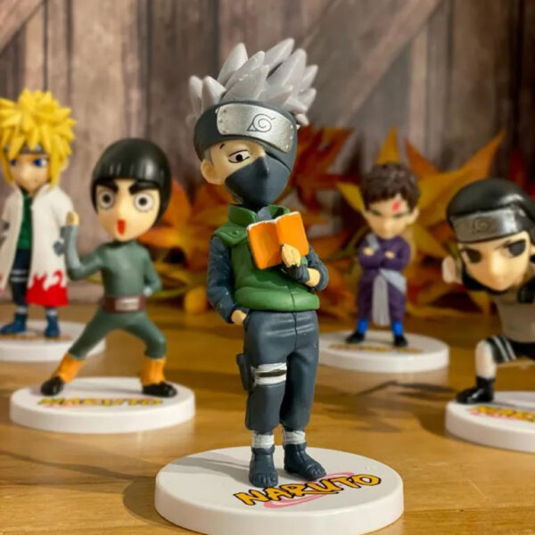 Boneco Miniatura Hatake Kakashi - Naruto Shippuden