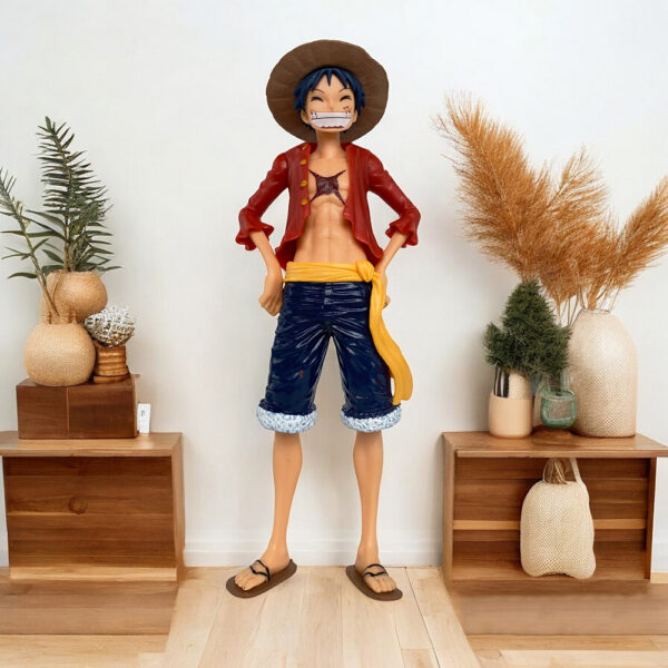 Boneco Monkey D. Luffy 18cm - One Piece